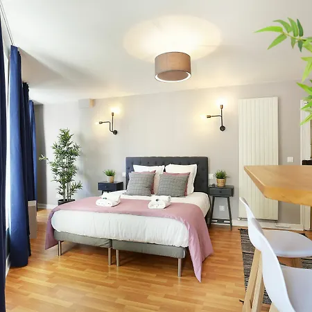 Apartment Prestige Champs Elysees *