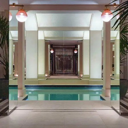 Hotel Les Jardins Du Faubourg & By Shiseido Paris