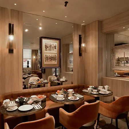 La Lanterne & By Timhotel 4* Paříž