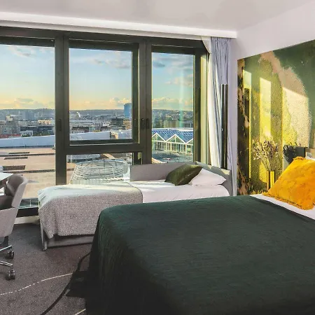 Novotel Porte Versailles 4*