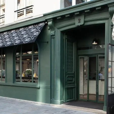 Emile Le Marais Hotel 3*