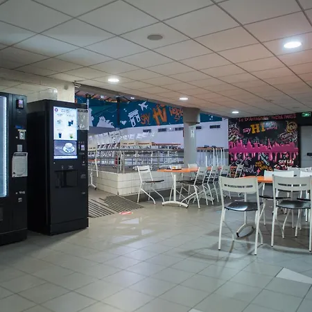 Hostel Hi Le D'artagnan Paris