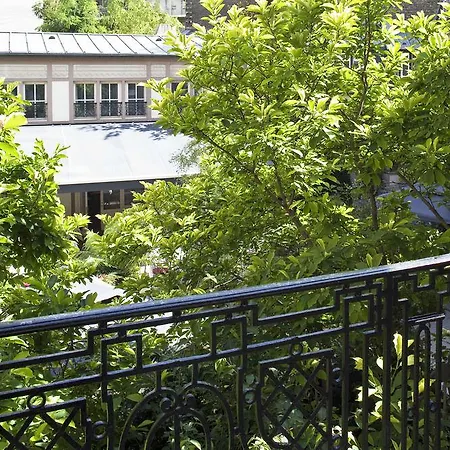 Hotel Renaissance Nobel Tour Eiffel 4*