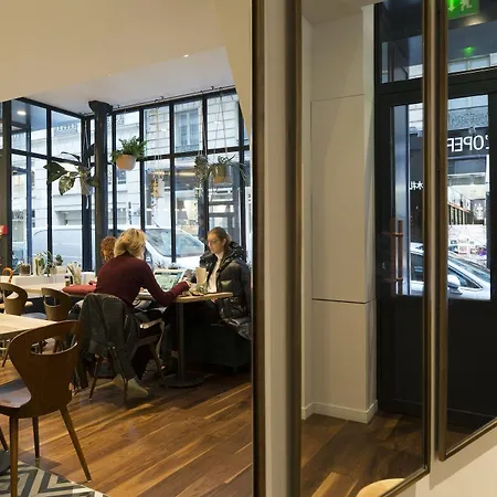 Monsieur Helder 3* Paris