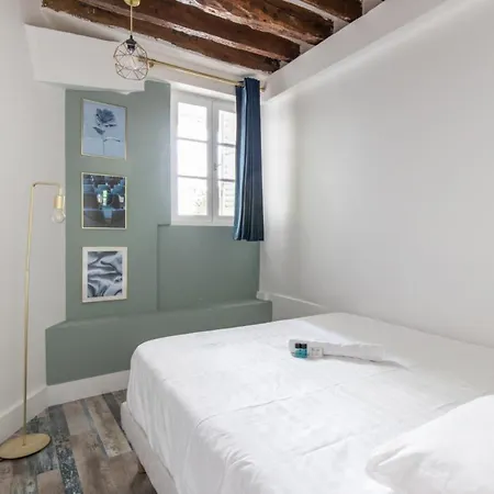 Apartment One-bedroom Near Republique In The Heart Welkeys *