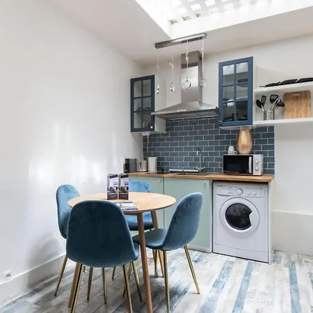 One-bedroom Near Republique In The Heart Welkeys Apartment Paris