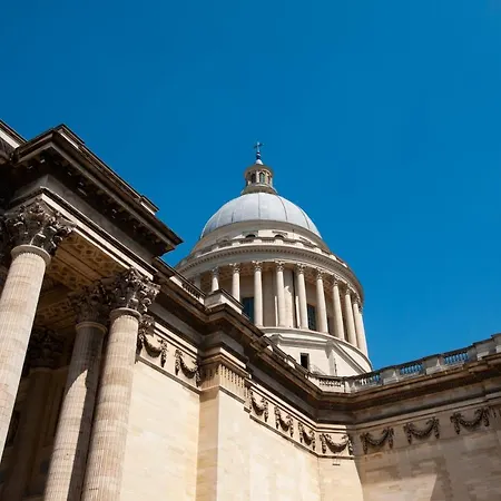 Place Pantheon *