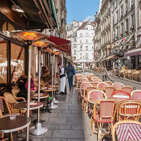 Place Pantheon Paris