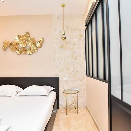 Apartament Cmg Echiquier / Grand Boulevards Paryż