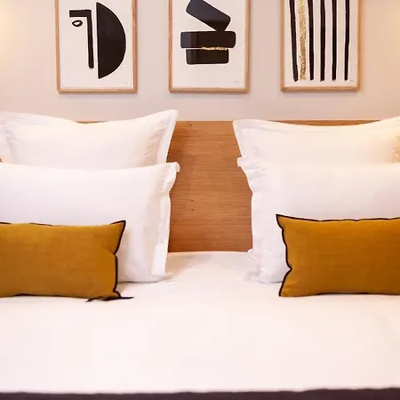 Hotel Tinah Paris, Champs Elysées Paris