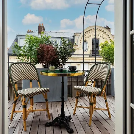 Hotel Bonsoir Madame Paris