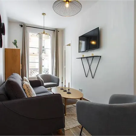 Cmg Place De Clichy - Metro Europe 아파트 파리