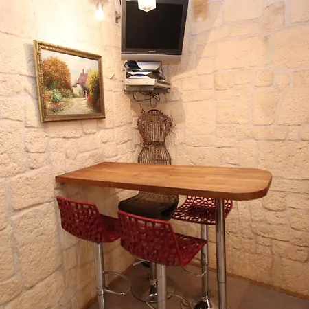 Victoires Louvre By B'your Apartament *