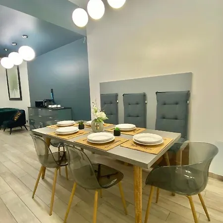 Appartement République *