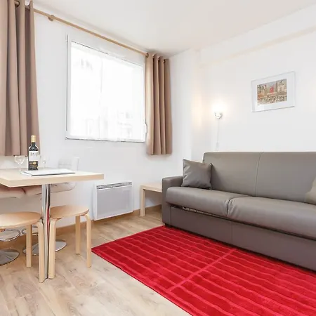 Trocadero Apartment *