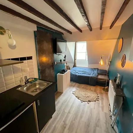 Apartment Rue Du Faubourg Poissonniere *