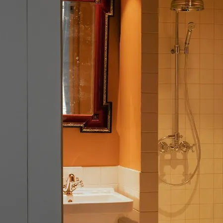 Pied A Terre Saint Honore 아파트 *