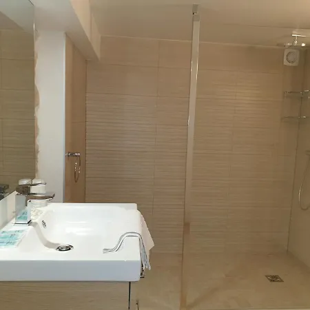 Capfun Le Saint Germain, Aparthotel 4*