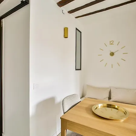 アパート New&renovated Cosy Flat In The Marais !!! 4pers *