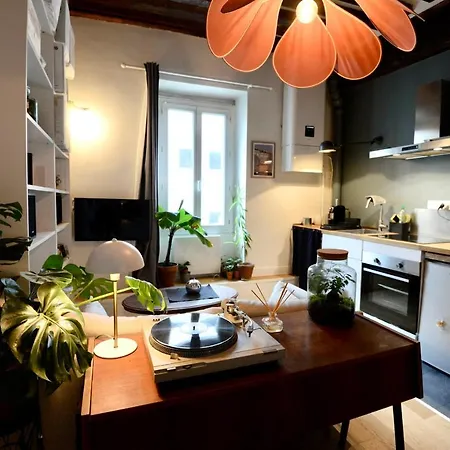 Superb Studio For 2 In Apartment *