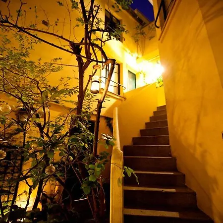 De La Tulipe 3* Parigi
