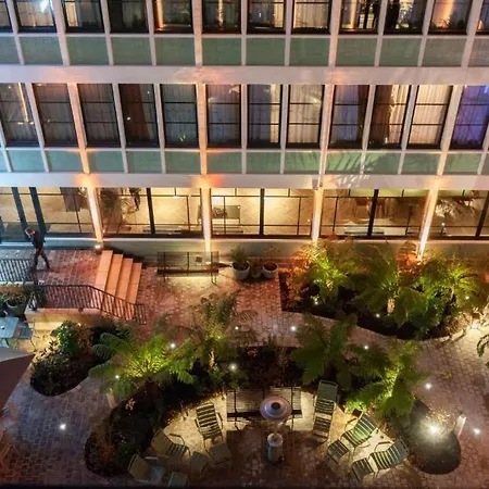 Le Grand Quartier 4* París