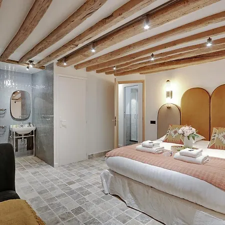 Appartement Cmg - Amazing Duplex 2br/6p - Le Marais Paris