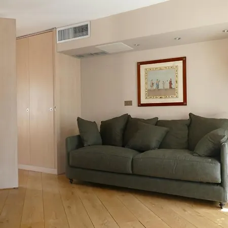 84m² - Quartier St Germain Des Pres Apartment