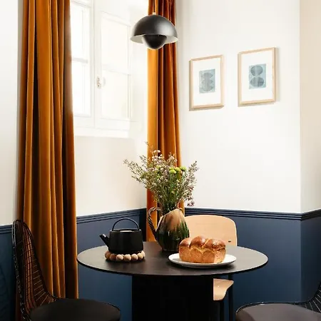 My Maison In Montmartre *