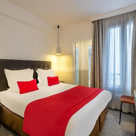 Eiffel Segur Otel Paris