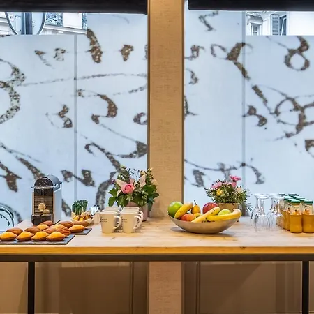 Western Premier Littéraire Le Swann Hotel París