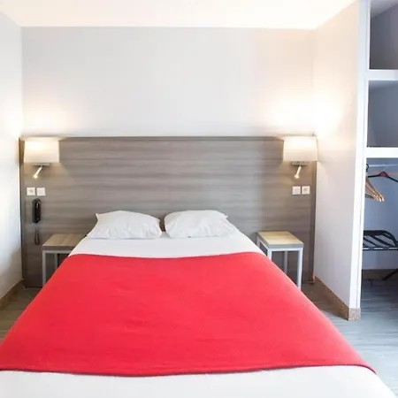 Hipotel Père-lachaise République Hotel Parigi