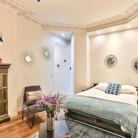 57-luxury Parisien Sebastopol 1 *