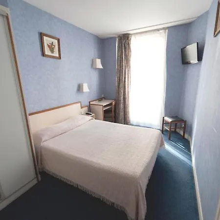 Royal Bergère Hotel 3*