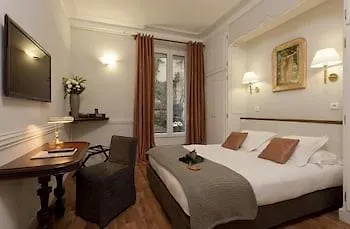 De La Porte Doree Hotel