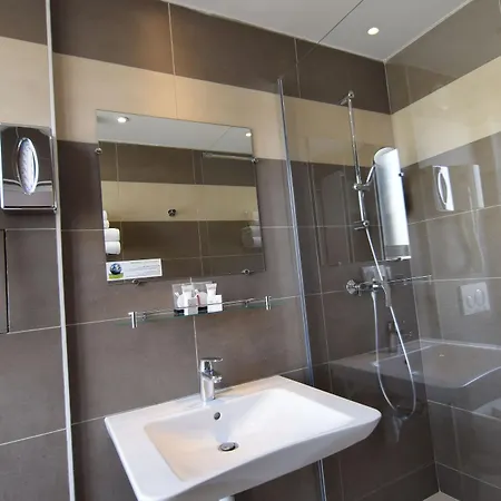 Hotel Alyss Saphir Cambronne Eiffel Parigi