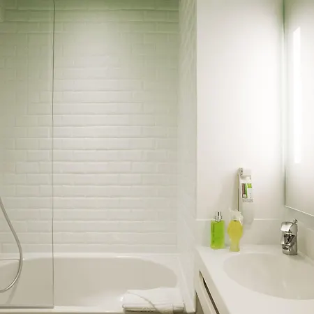 Ibis Styles Buttes Chaumont 3* Παρίσι