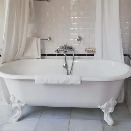 Hotel Emile Le Marais Paris