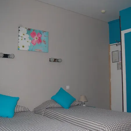 Jean Bart Hotel 2*