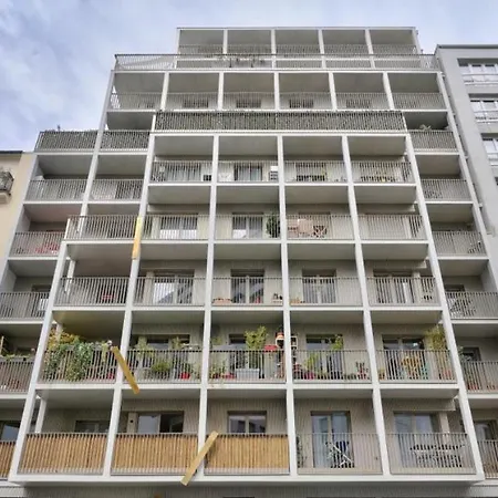 Apartment Studio Located Between Bastille And Nation
