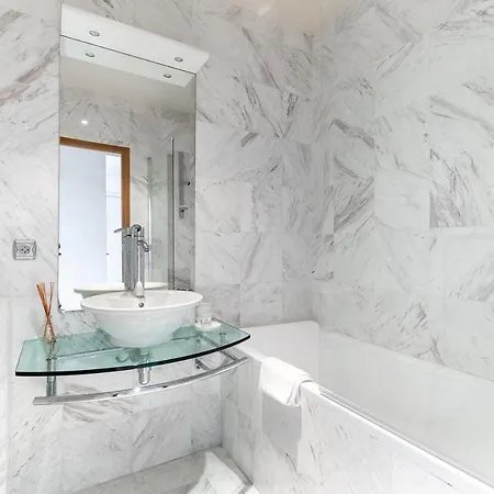 Hsh Luxury Montaigne Francois 1er *
