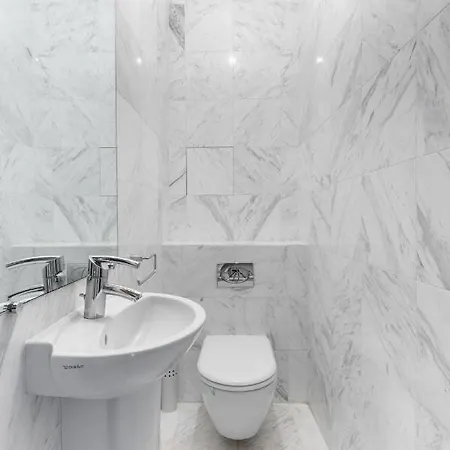 Hsh Luxury Montaigne Francois 1er Apartment