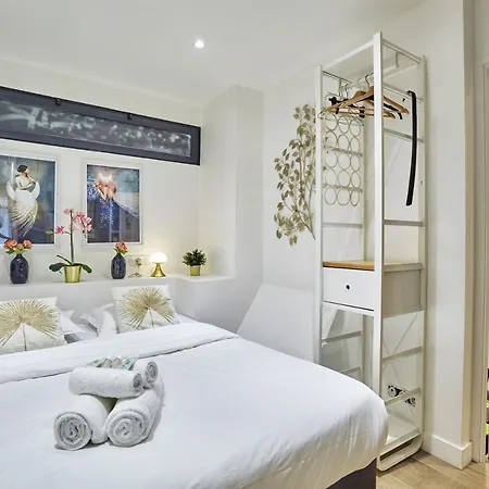 Apartment Centre De Ponceau Paris