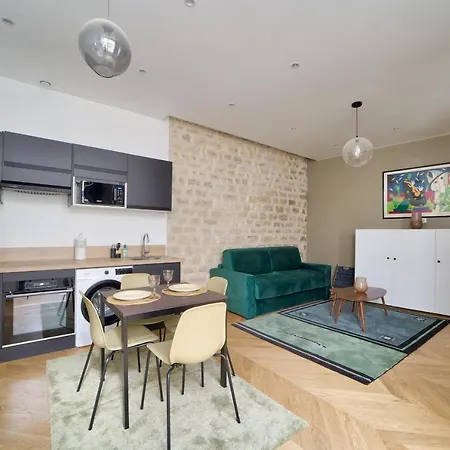 Gorgeous For 4 People In The Heart Of Paříž