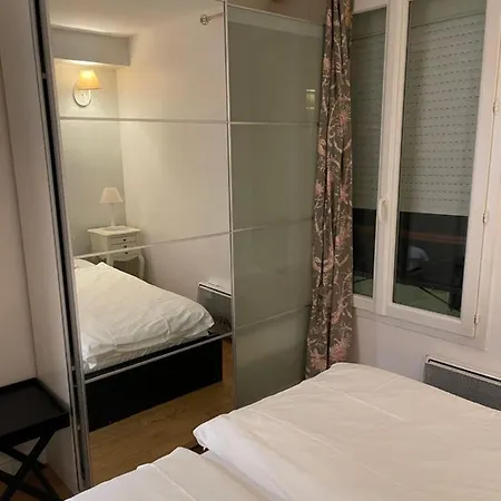 Petit Trianon-etoile Apartamento *