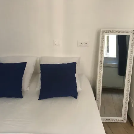 Quartier D'emily In Апартаменты