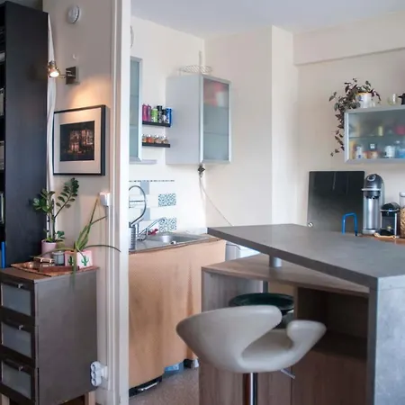 Nice 34m With Balcony In The Heart Of アパート *