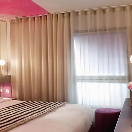 Hotell Le 7 Eiffel By Malone Paris