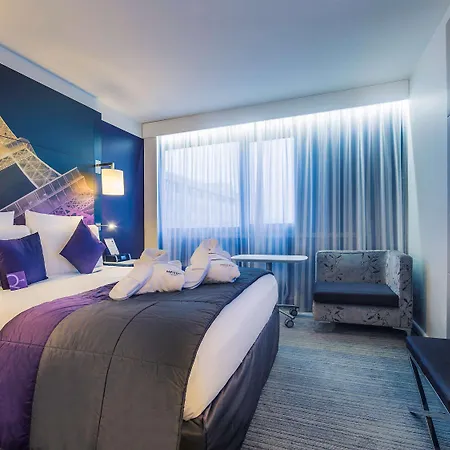 מלון Mercure Centre Tour Eiffel