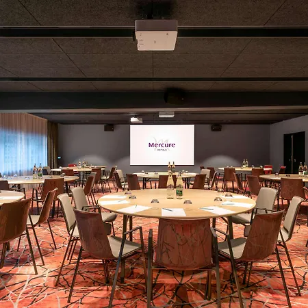 Mercure Centre Tour Eiffel 4* פריז